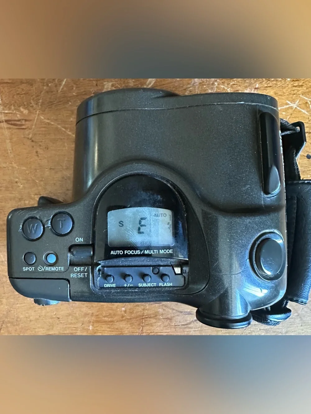 Olympus Infinity SuperZoom330 AF QUARTZDATE 35mm Film Camera w/38-105mm Lens